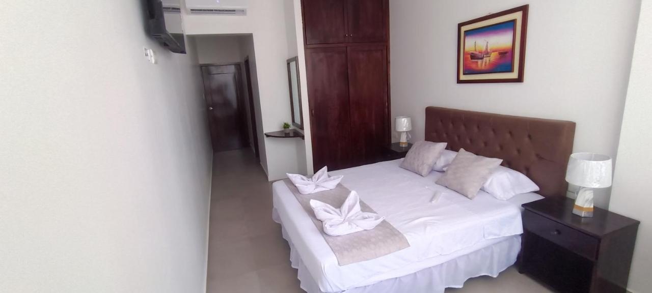 Mantarraya Bed & Breakfast Puerto Baquerizo Moreno Bagian luar foto